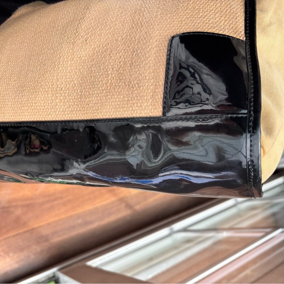 Tory Burch Ella Straw Rafia & Black Patent Trim Tote in VGUC - Picture 10 of 16